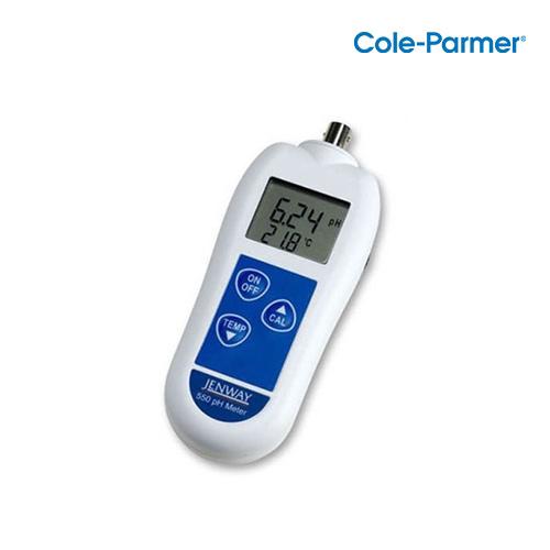 Cole-Parmer 550271 pH Meter - Portable pH Meters (portable) 550 pH meter supplied in a carry case with epoxy pH electrode (10088-53)
